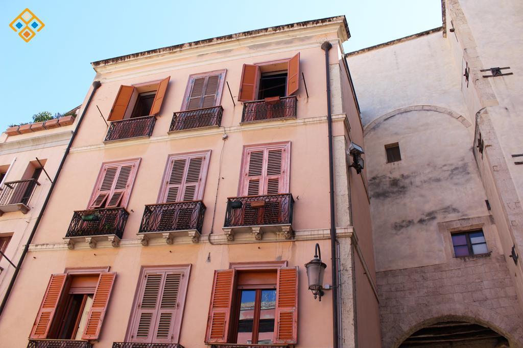 Torre Dello Sperone Apartment Cagliari Bagian luar foto
