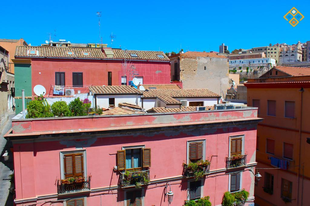 Torre Dello Sperone Apartment Cagliari Bagian luar foto
