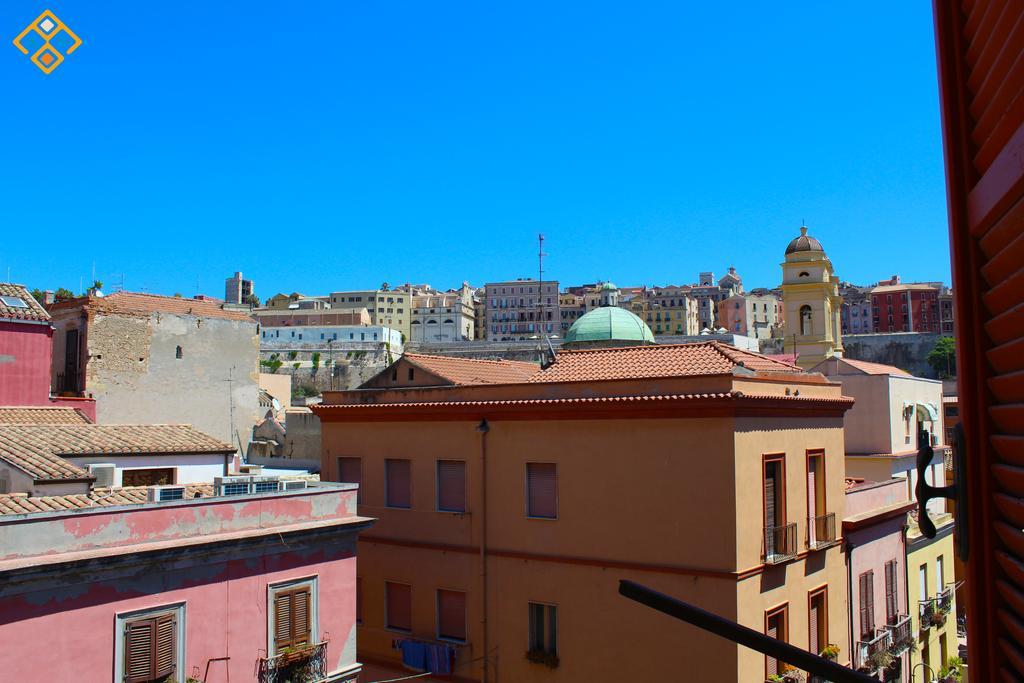 Torre Dello Sperone Apartment Cagliari Bagian luar foto